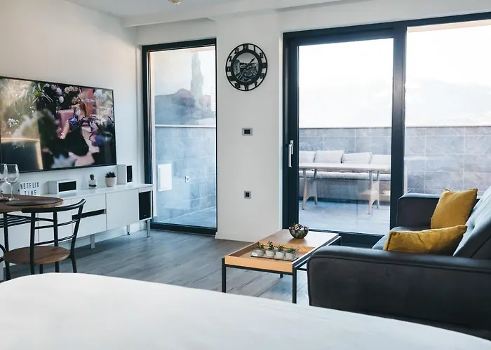 Hellosky Apartment
